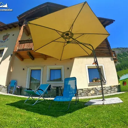Al Bait Da Valeriano By Livigno Accomodation Exterior photo