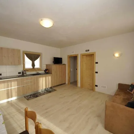 Al Bait Da Valeriano By Livigno Accomodation Exterior photo